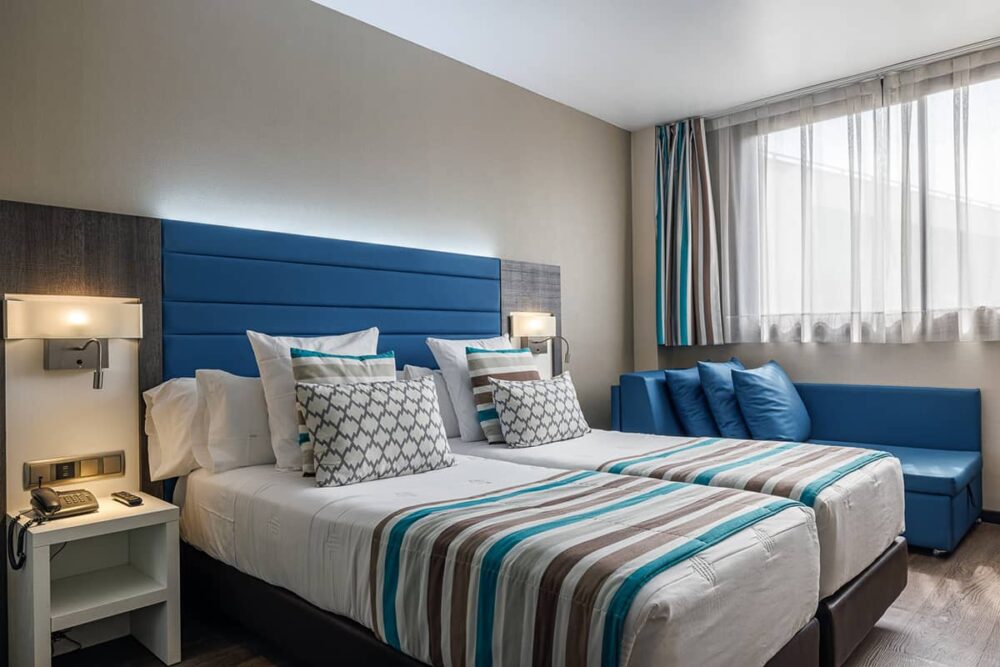 image of superior twin room