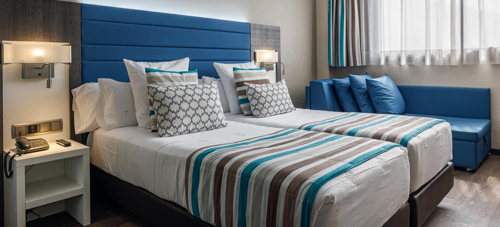 image of superior twin room