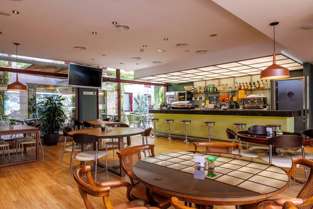 image of the cafeteria