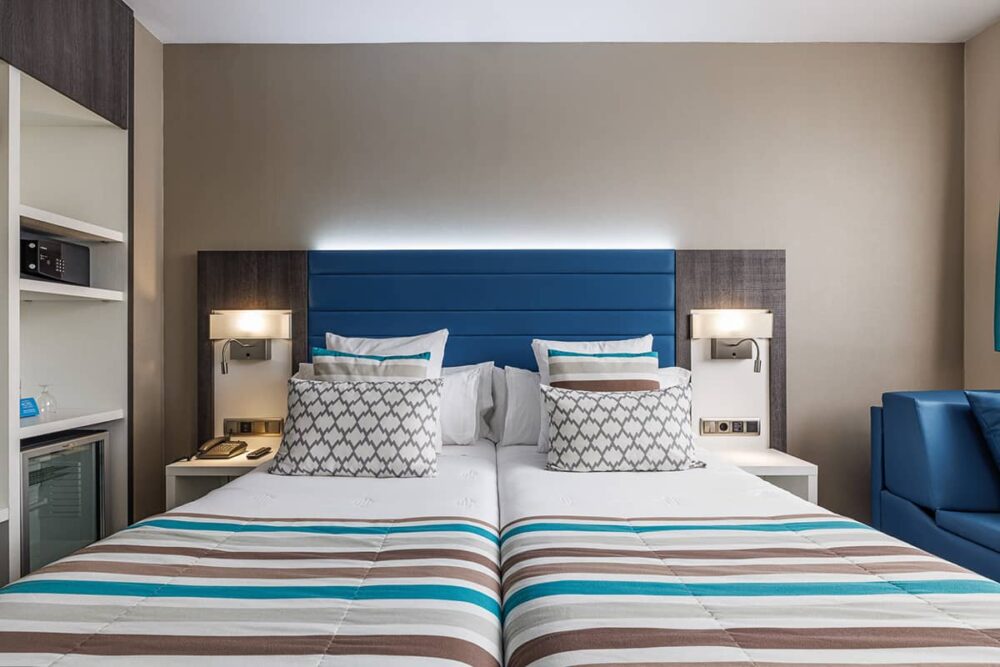 image of superior twin room