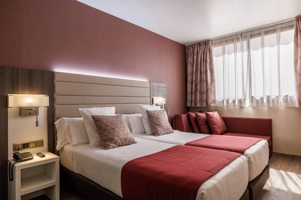image of superior twin room