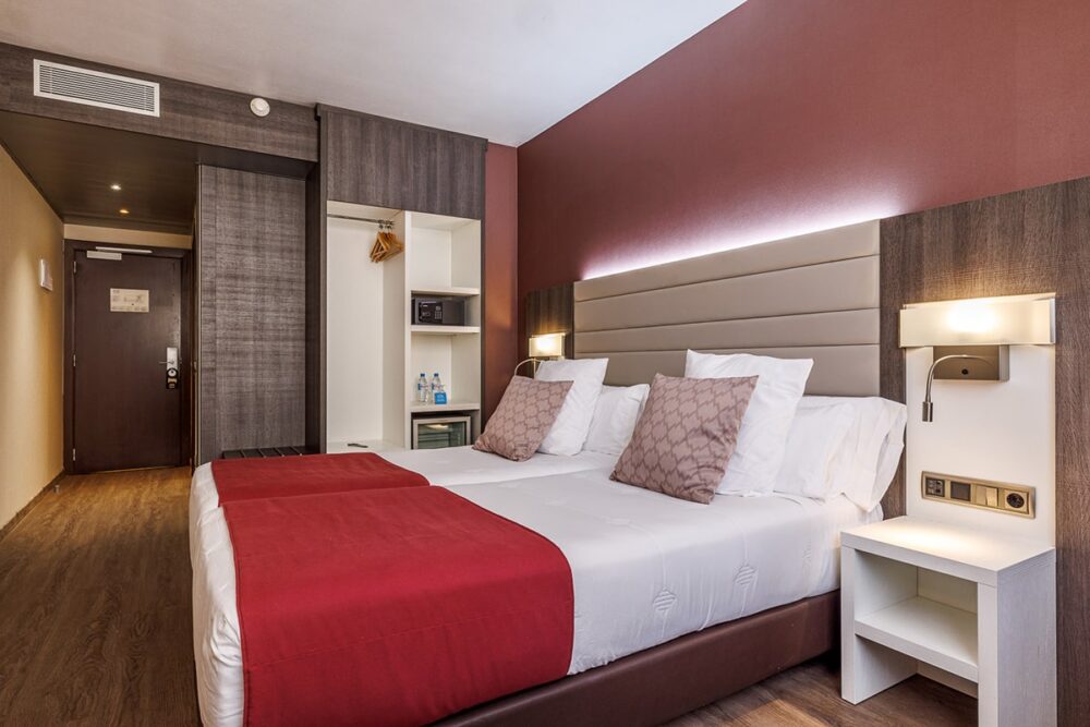 image of superior twin room