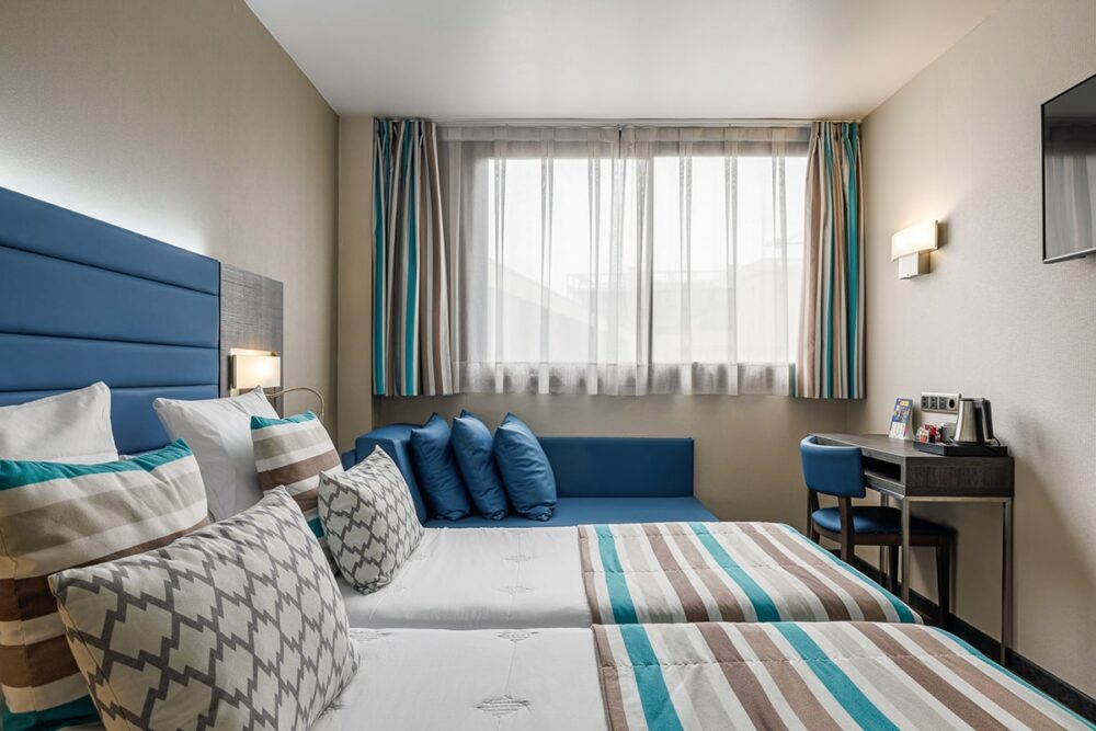 image of superior twin room