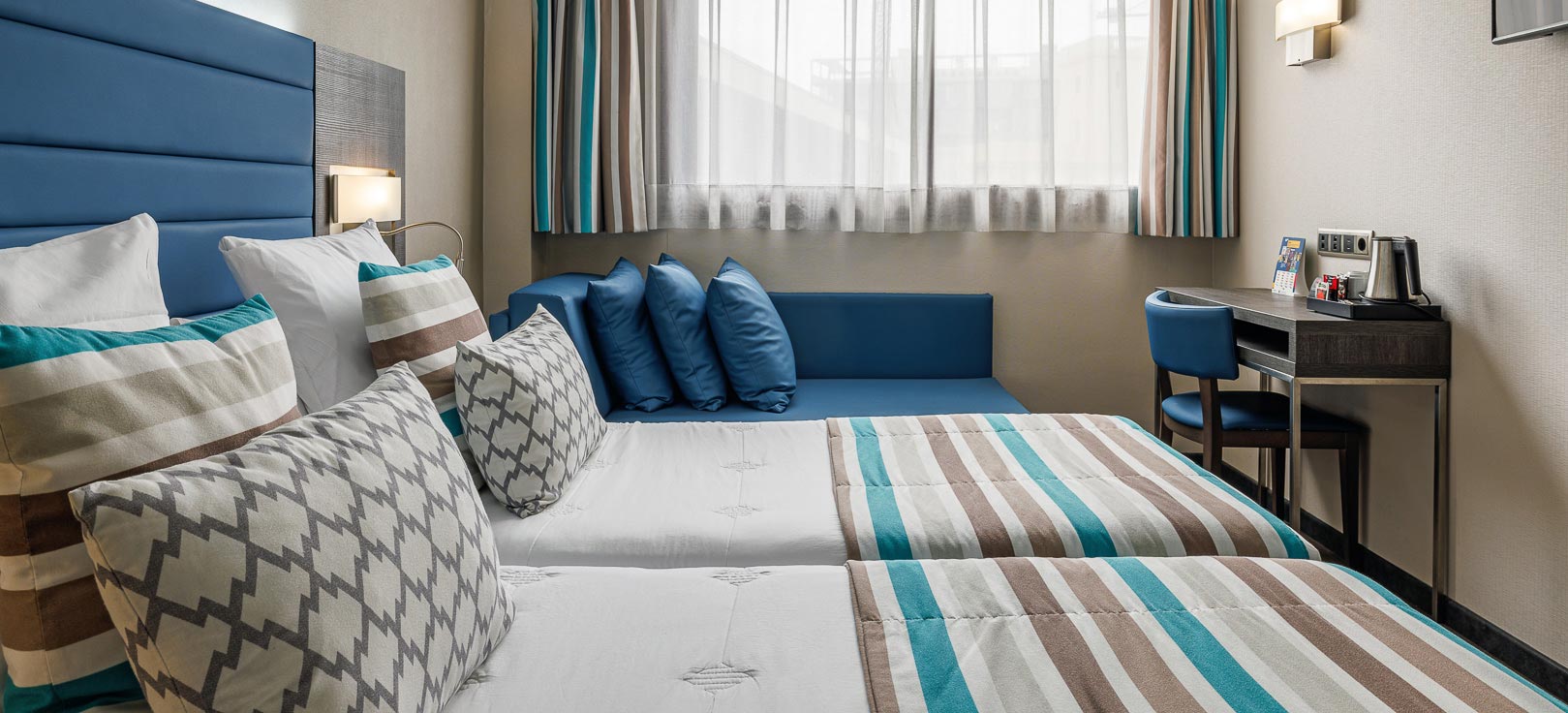 image of superior twin room