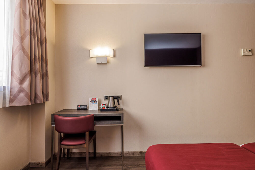 image of superior twin room