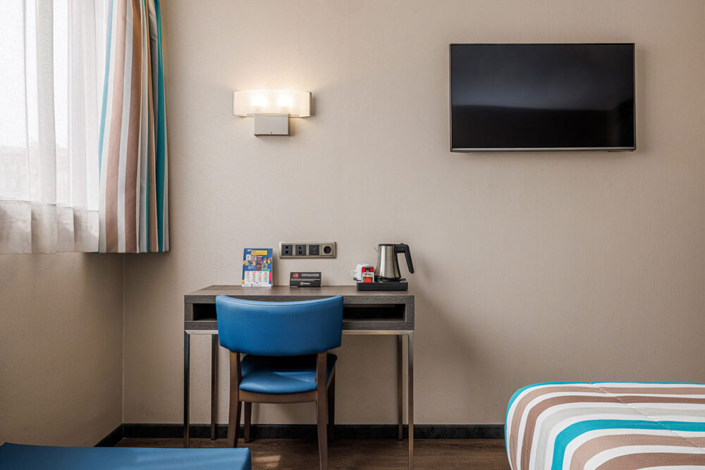 image of superior twin room