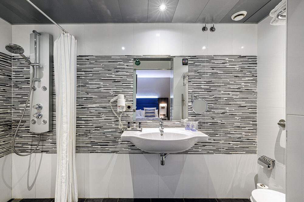 image of adapted bathroom